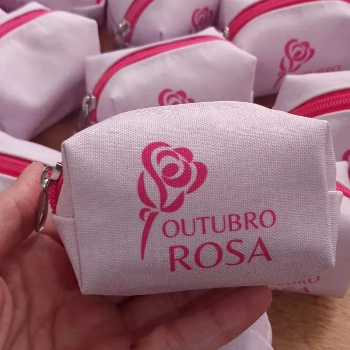 Mini Necessaire Outubro Rosa Personalizada | Brindes - foto 8