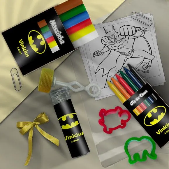 Kit Massinha Infantil Batman Personalizado - feito à mão por Mi Papelaria Criativa