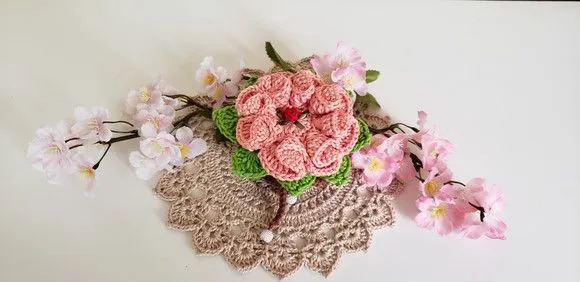 Sachê Porta Sabonete em Crochê Coral