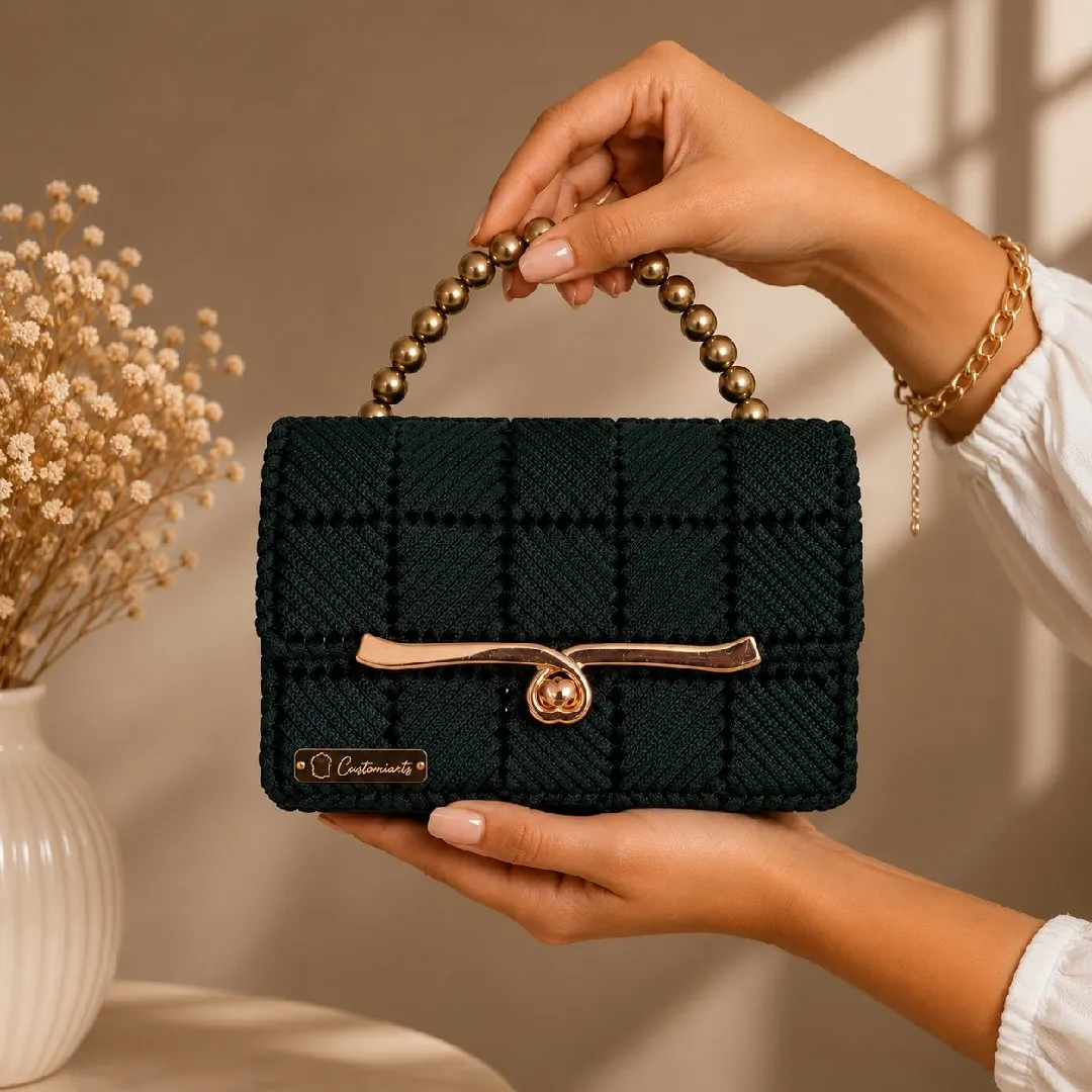 Bolsa e crochê na tela - artesanato feito à mão por customiarts